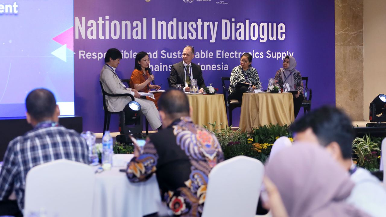 Sesi Diskusi National Industry Dialogue
