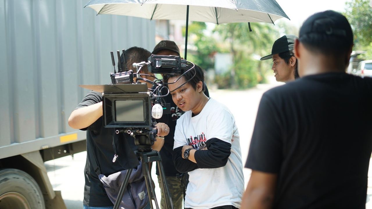 Behind The Scene Produksi Video Lapangan